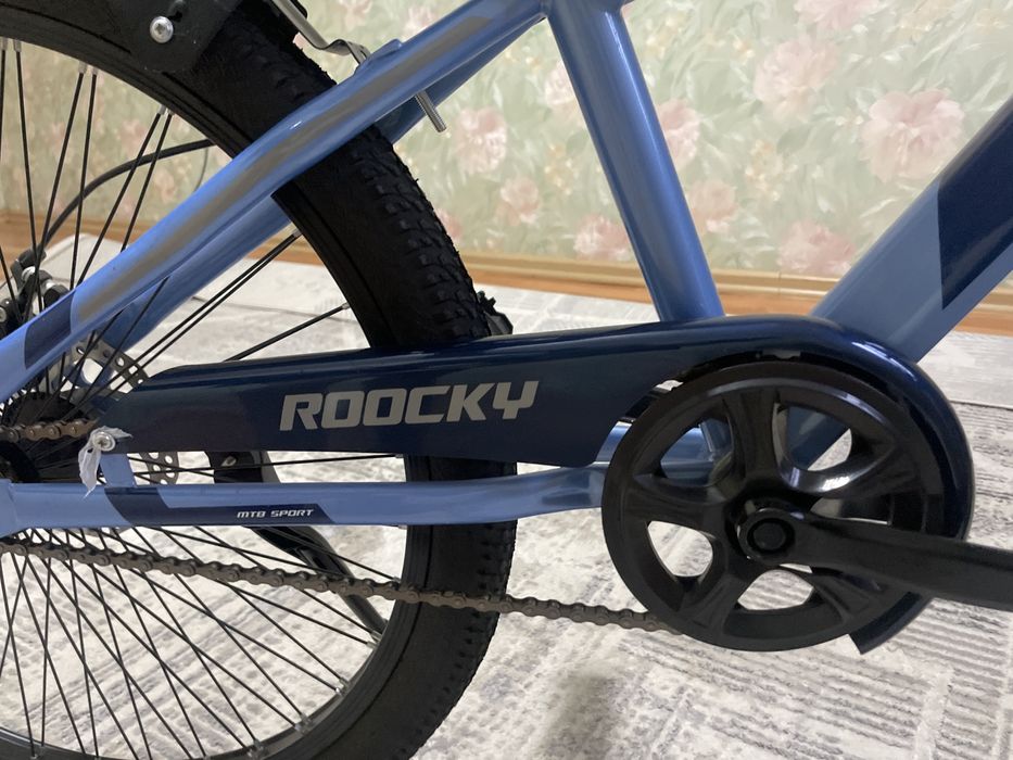 Велик новый Roocky