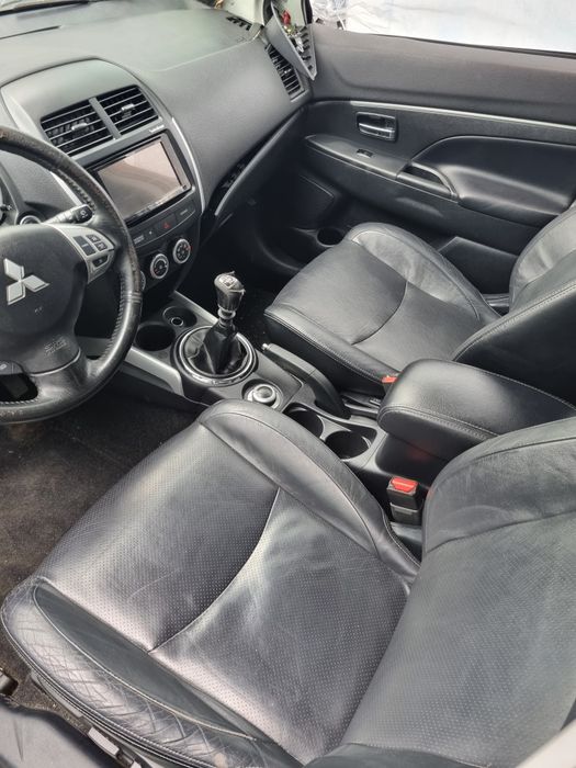 Mitsubishi ASX преден капак