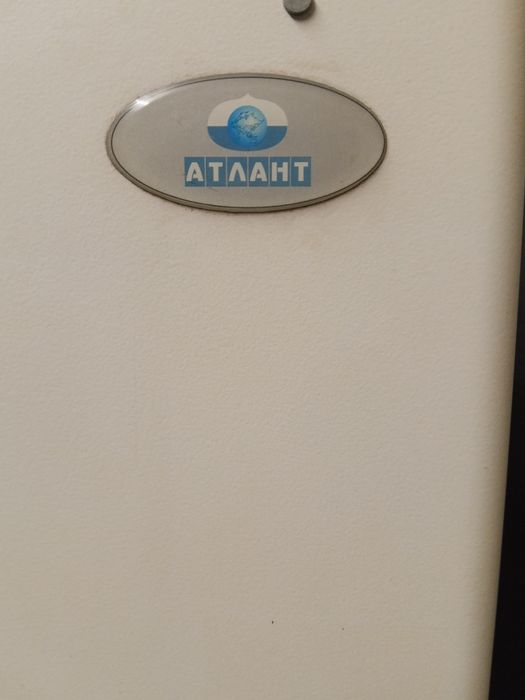 Продам холодильник Атлант в отличном состоянии