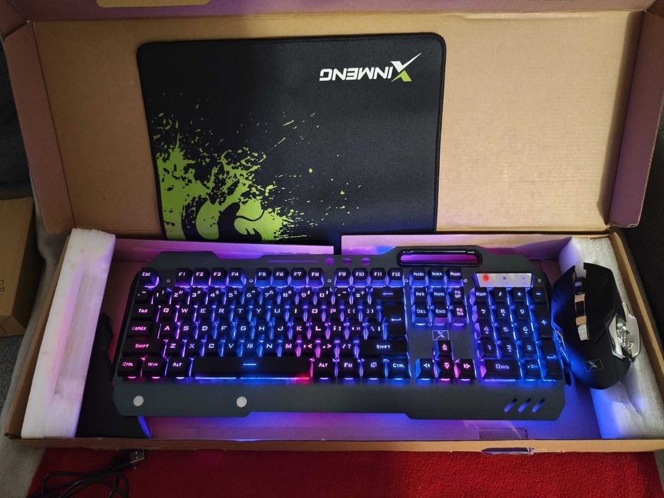 Set Tastatură Mouse GamingMouse pad Wireless,Backlit, Rezistent la Apă