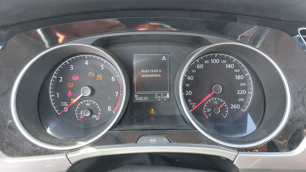 Usi,elemente interior volkswagen touran 2018 ,7 locuri,volan pe stanga