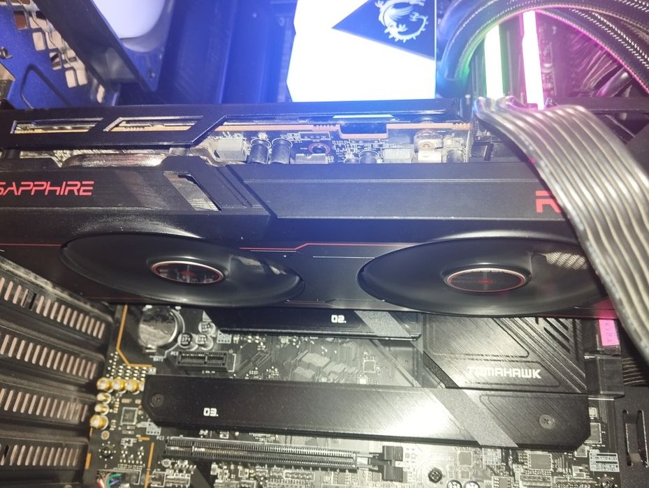 Sapphire pulse AMD Radeon RX 6600 XT GAMING OC 8GB
