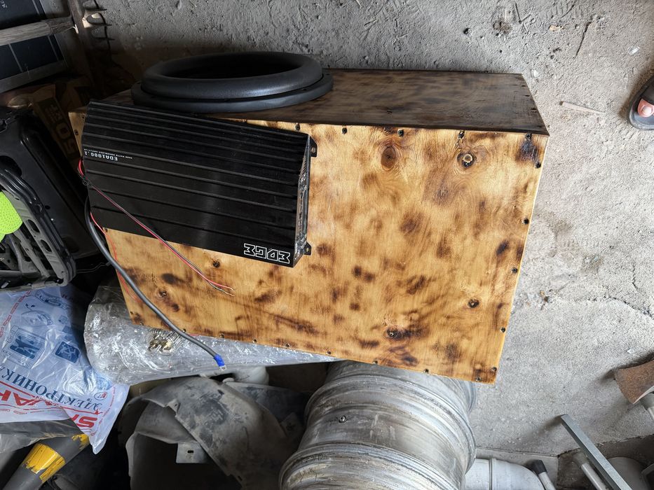 Сабвуфер 5kw в идеальном состоянии