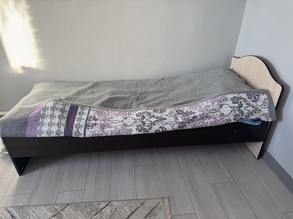Продам кровать бу