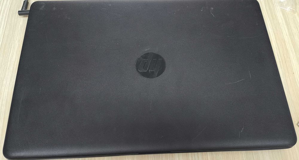 Лаптоп HP 250 G4