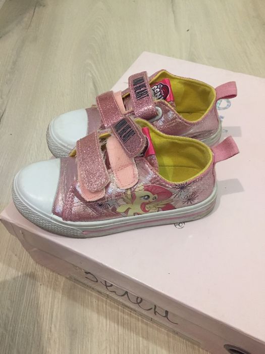 Кеды для девочек