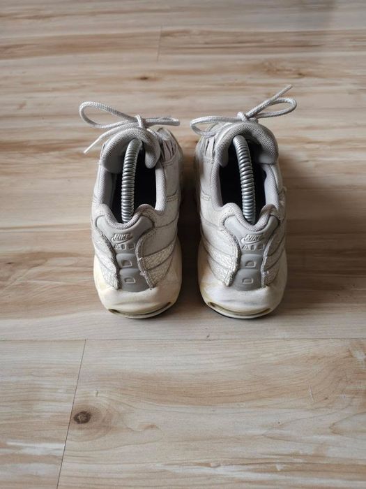 Оригинални дамски маратонки Nike Wmns Air Max 95 Pale Grey