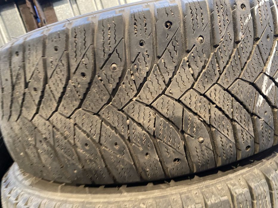 На 17 215/55 Китай