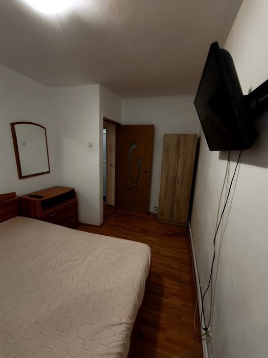 Închiriez apartament 2 camere
