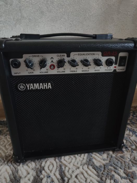 Набор Электрогитара Yamaha ERG 121C