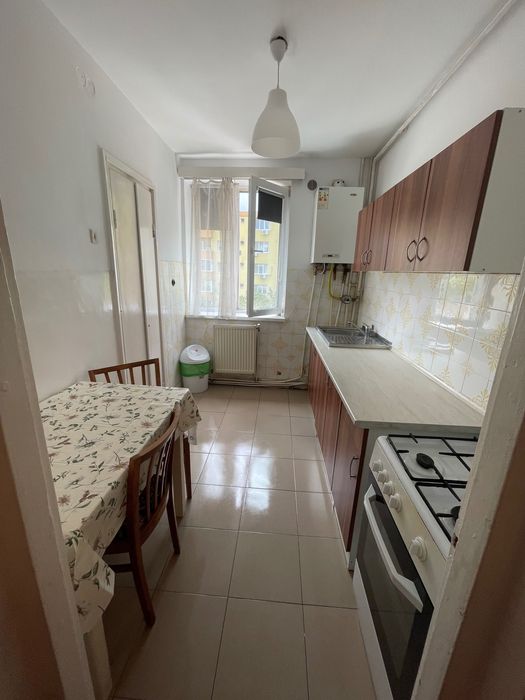 Apartament de închiriat