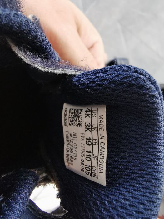 Adidași copii Adidas 19 cu arici ușori  comozi și practici