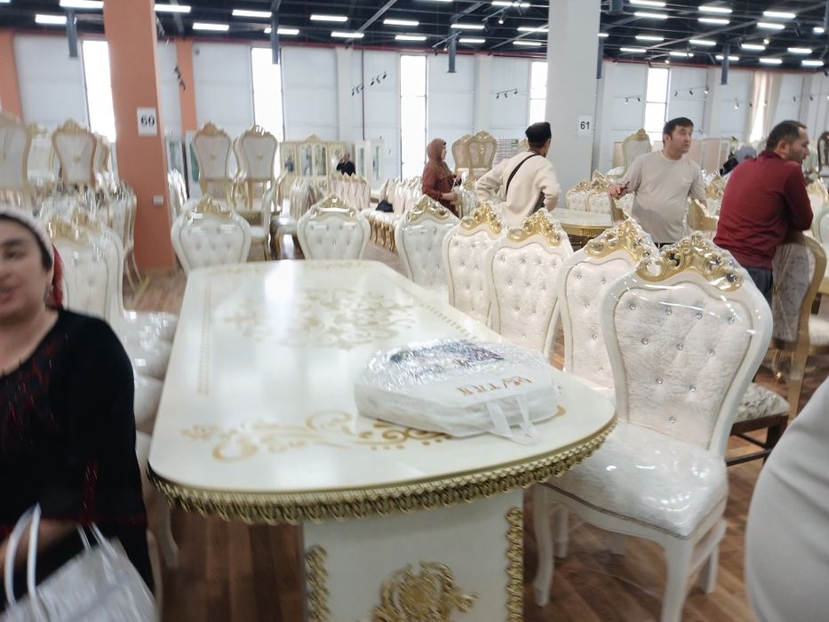 Стол стул кулай нархда сотилади