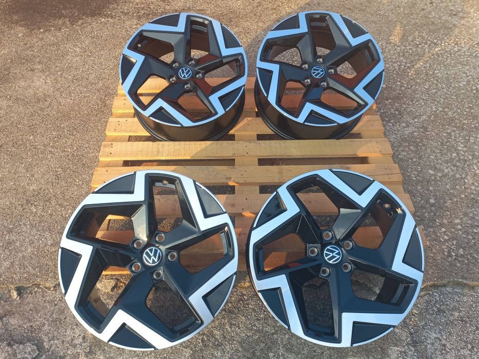 18 Vw Seat Škoda Audi 8j et40 Black Polish Golf Passat Tiguan Superb