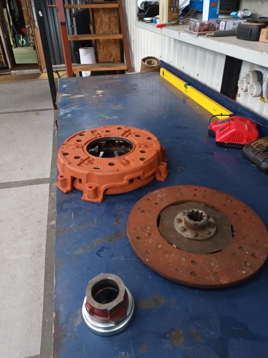 Ambreiaj raba saviem