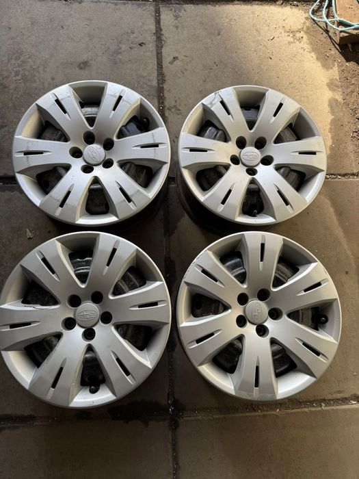 Продам железные диски и колпаки