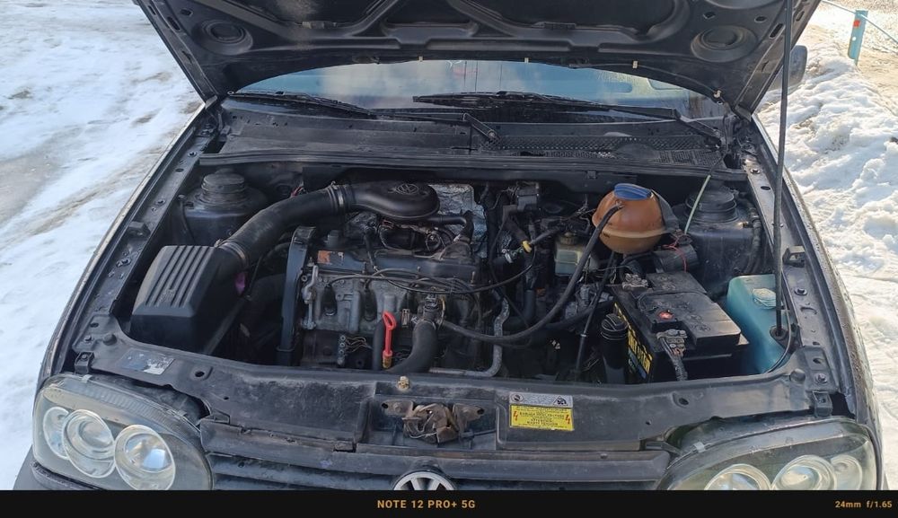 Продам автомобиль гольф 3