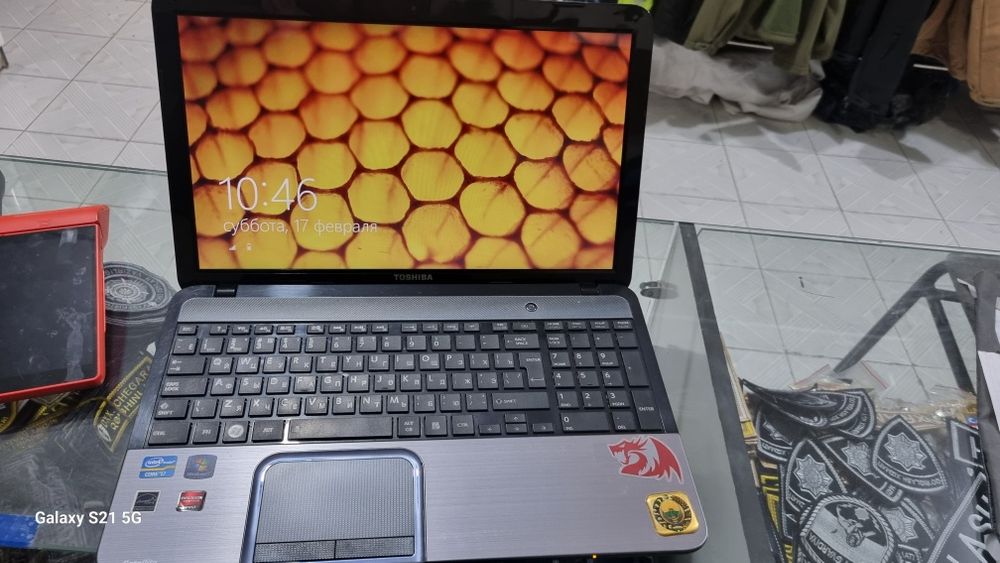 Noutbuk toshiba i7
