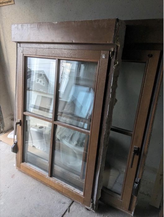 FEREASTRA LEMN JALUZEA sprosuri geam termopan H 150 x L 100 Germania