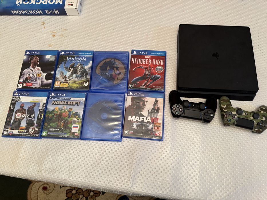 Пс4 слим 500гб не прошитый с играми