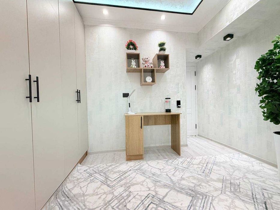 Новза метро, Чилонзор 7кв. 3/3/5 Новый ремонт! uy sotiladi