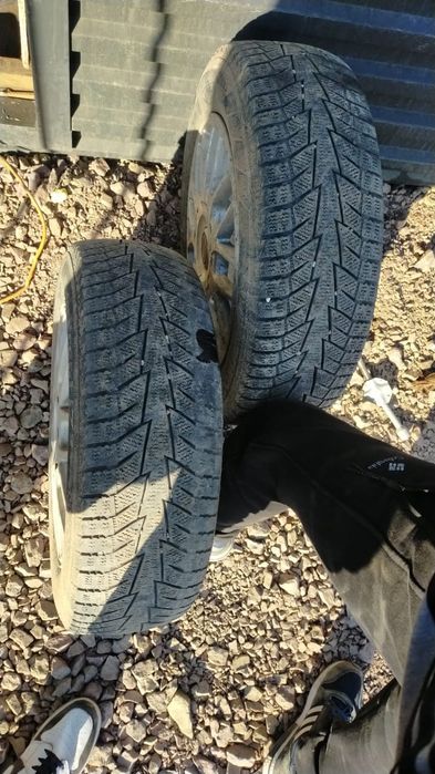 Продаются ШИНЫ  б/у 15/185/65