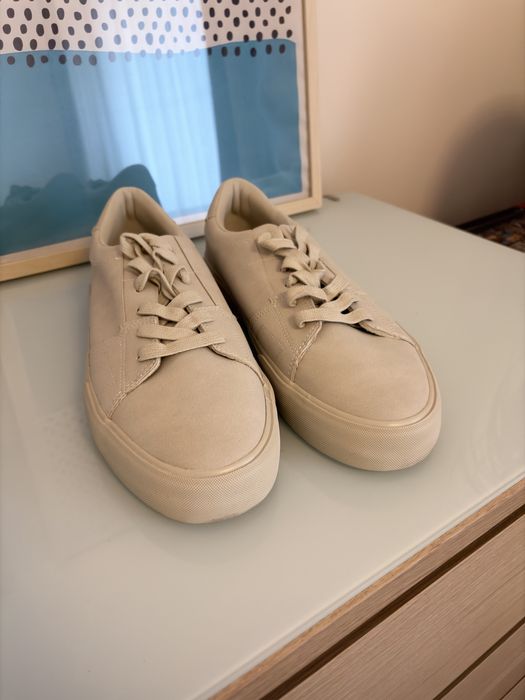 Чисто Нови обувки Pull&Bear