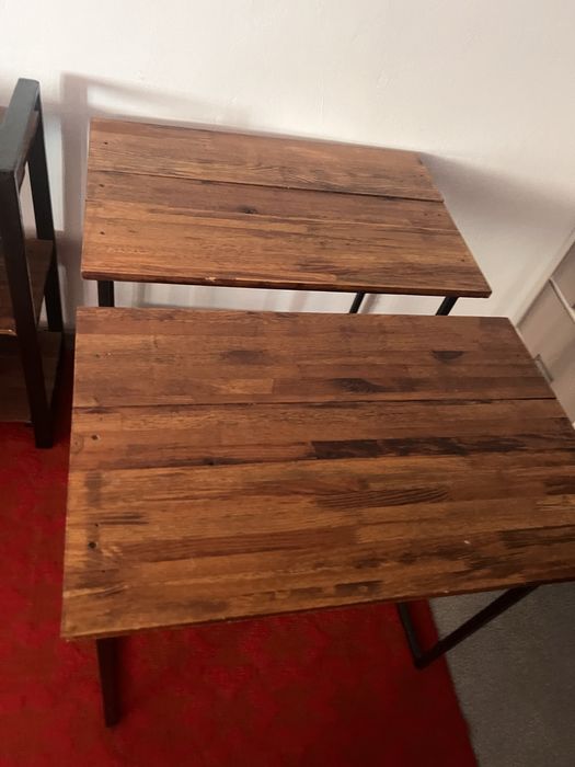 Продается маникюрные столы и помощники