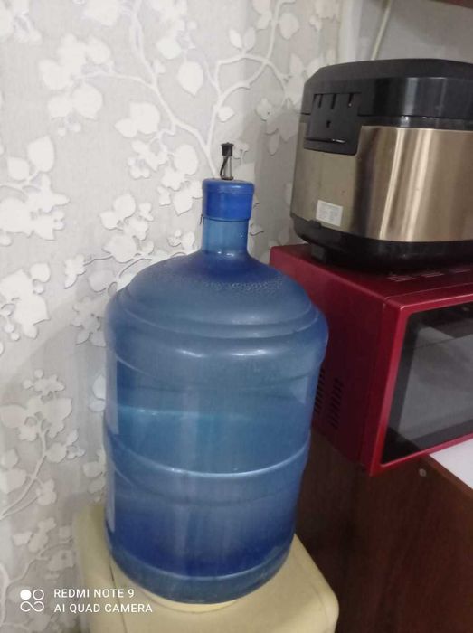 Диспенсер для питьевой воды