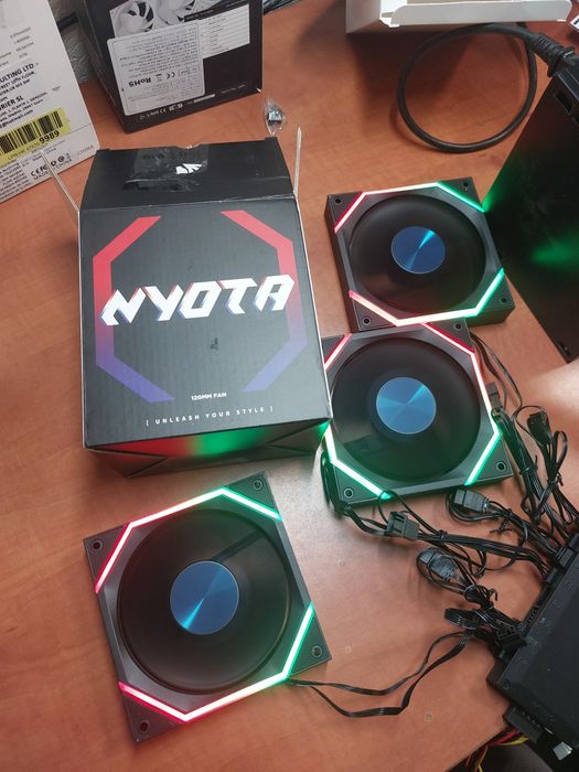 Set ventilatoare 120mm Asiahorse Nyota Reverse 3x pack,noi ,black!