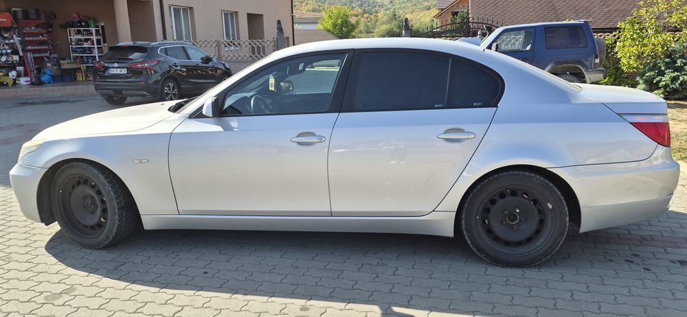 Se vinde bmw 520d