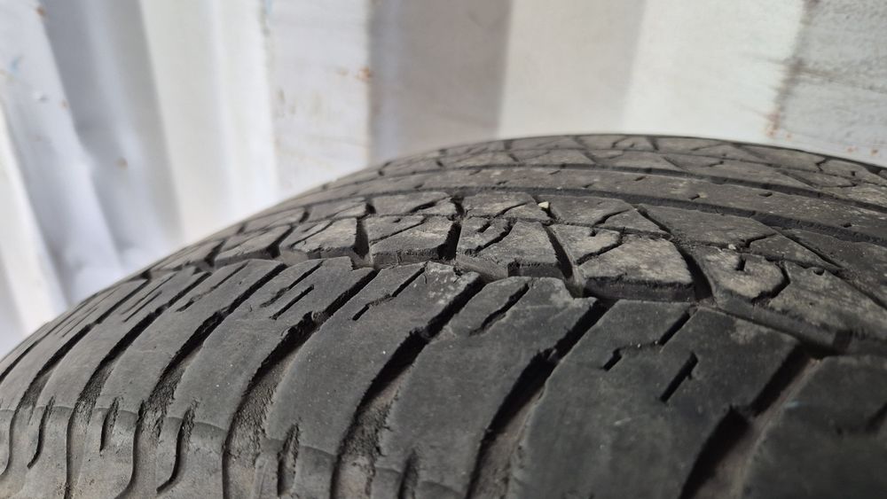 Dunlop 265 60 r18