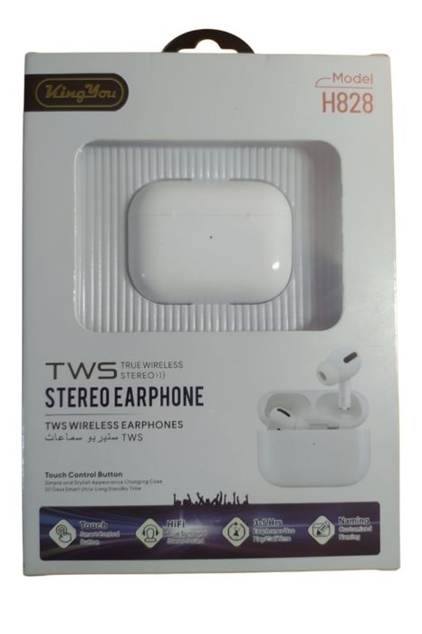 наушники в продаже