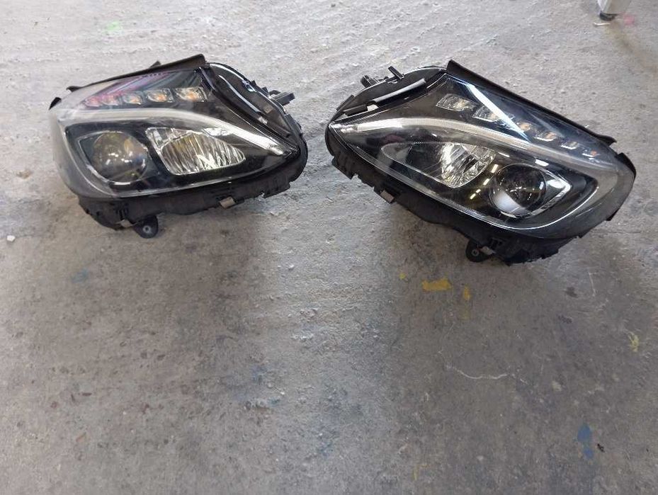 Far stanga/dreapta Mercedes C200 W205 complete cu module 2017/set