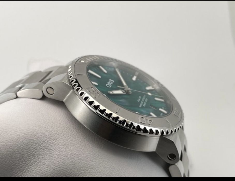 Oris Aquis Date X Bracenet Automatic 43.5 mm – НОВ – гаранция