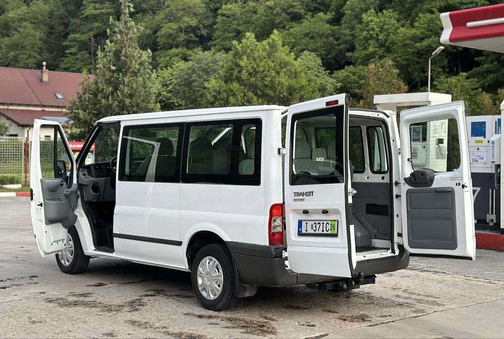 Ford Transit 9 Locuri 2012/ 2.2TDCI 125PS/ Klima