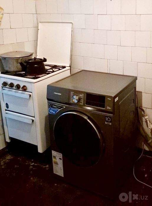 Продается 2/4/4,Чиланзар 23, балкон 2x6, кирпич, 54 м²