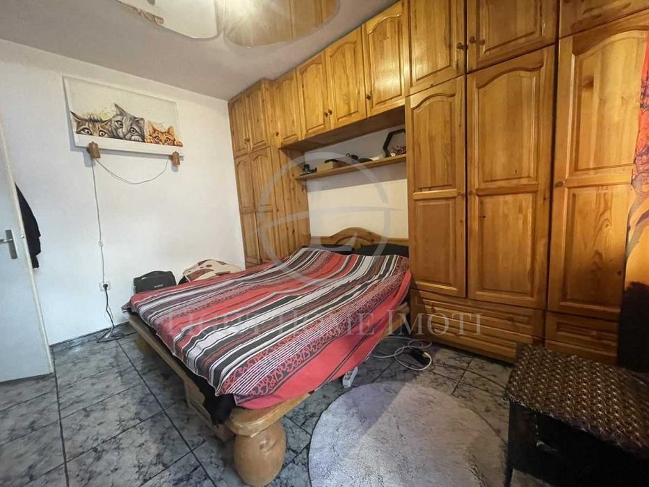 Продава се Тристаен апартамент в Пловдив, Кючук Париж - 120 кв.м за 1209 €/кв.м - Снимка #12