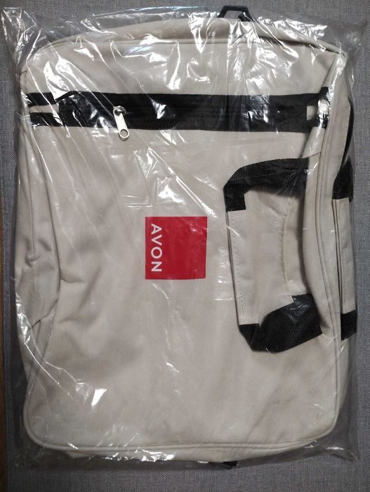 Дамски чанти и аксесоари от AVON, ORIFLAME