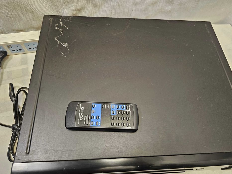 CD Player Kenwood DPF-2030 - Telecomandă Originală RC-P0715 - Ieșire Optică
