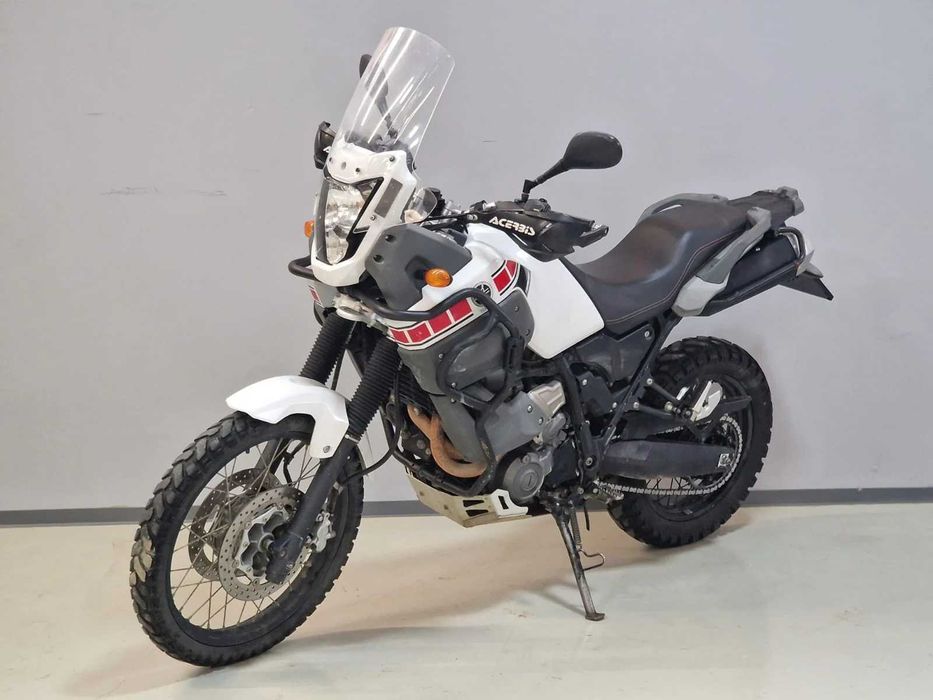 Motocicleta Yamaha XT660 Tenere