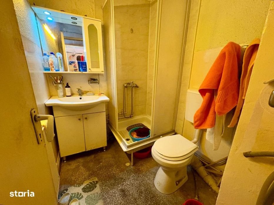 Apartament cu 4 camere | Decomandat | 78mp | Etaj 2 | Dambul Rotund!