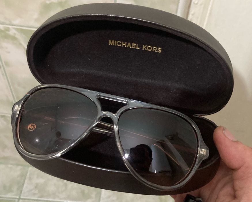 Michael Kors Caicos M2811S