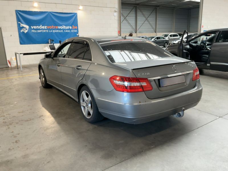 Mercedes-Benz E-Klasse E 220 CDI BlueEfficiency Avantgarde 2009