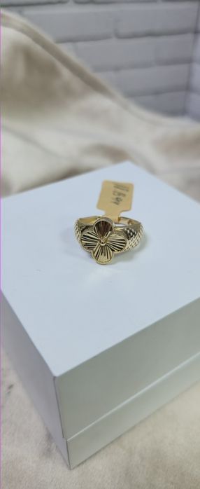 Кольцо золотое за грамм 44000