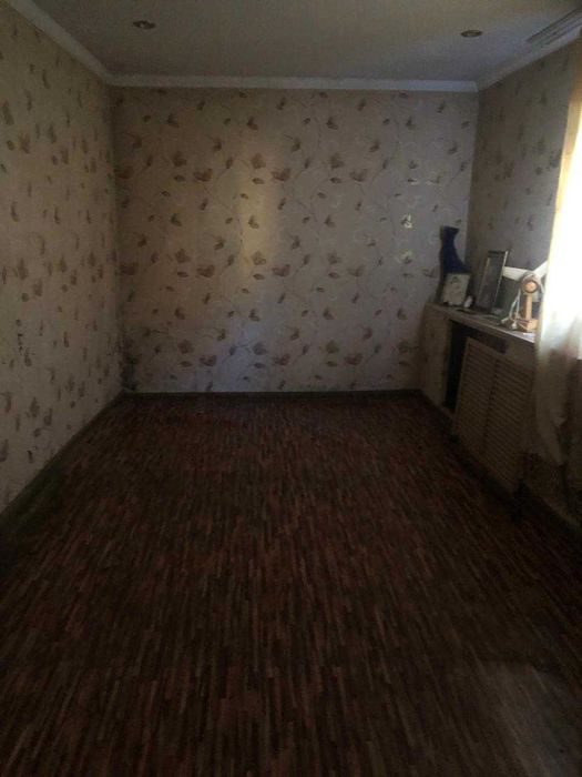 Продам дом в городе с магазином по ул. Карла Маркса