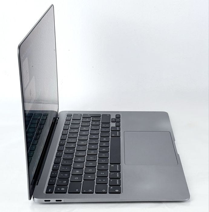Apple MacBook Air 13 inch M1 8RAM 512GB Перфектен! Гаранция!