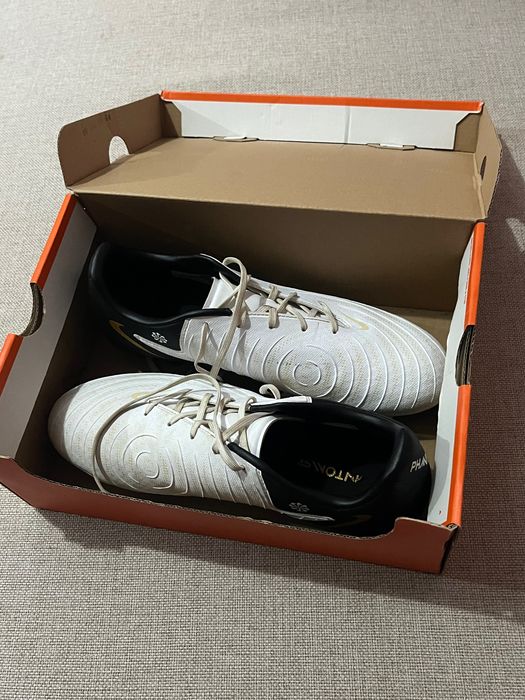Adidași fotbal Nike Phantom GX 2 Academy