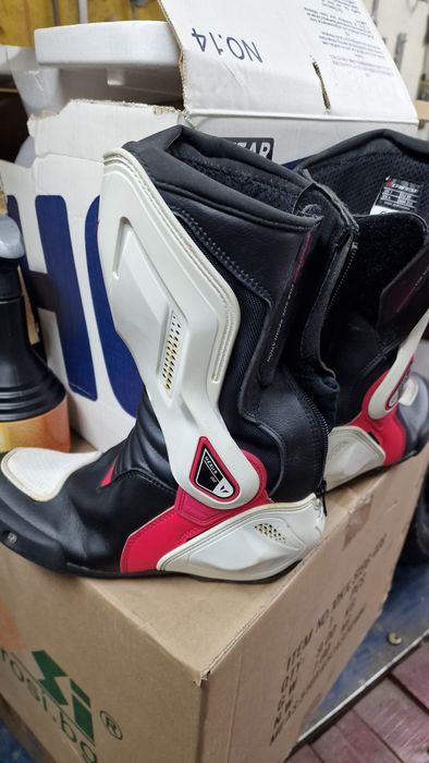 Мотоциклетни  ботуши