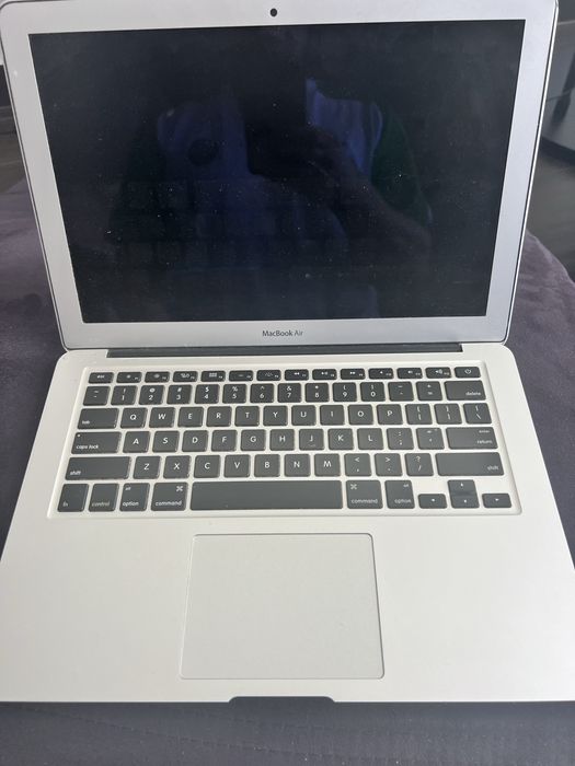 Macbook air, 13’’, i5, 256ssd